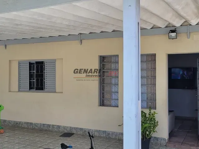 Casa com 250m² 2 quartos e 1 banheiro, à venda, no bairro Jardim Santa Cruz em Indaiatuba
