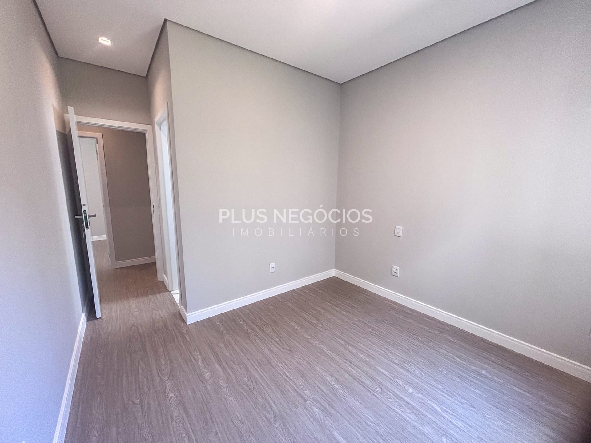 Casa à venda com 3 quartos, 180m² - Foto 5