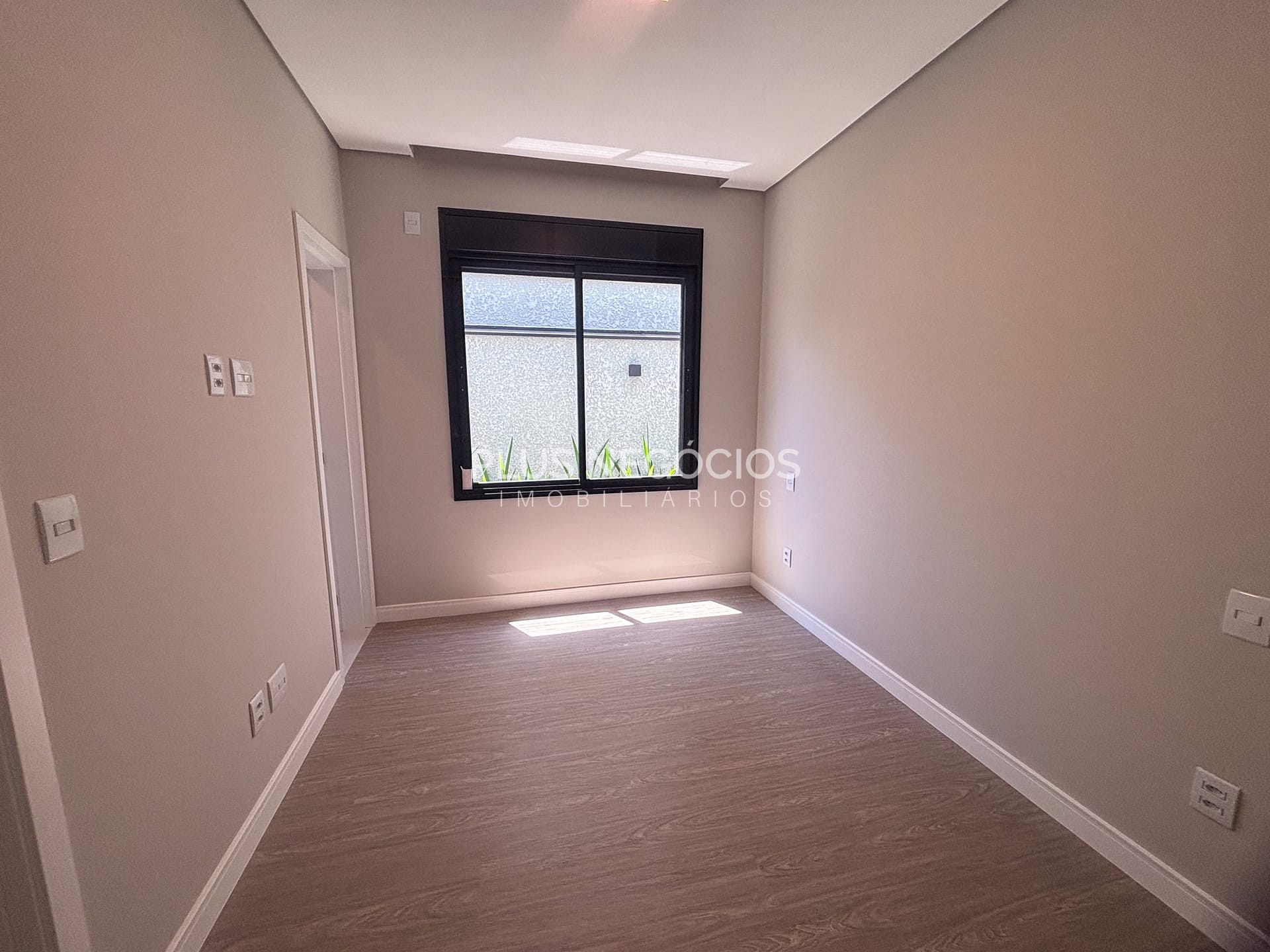 Casa à venda com 3 quartos, 180m² - Foto 7