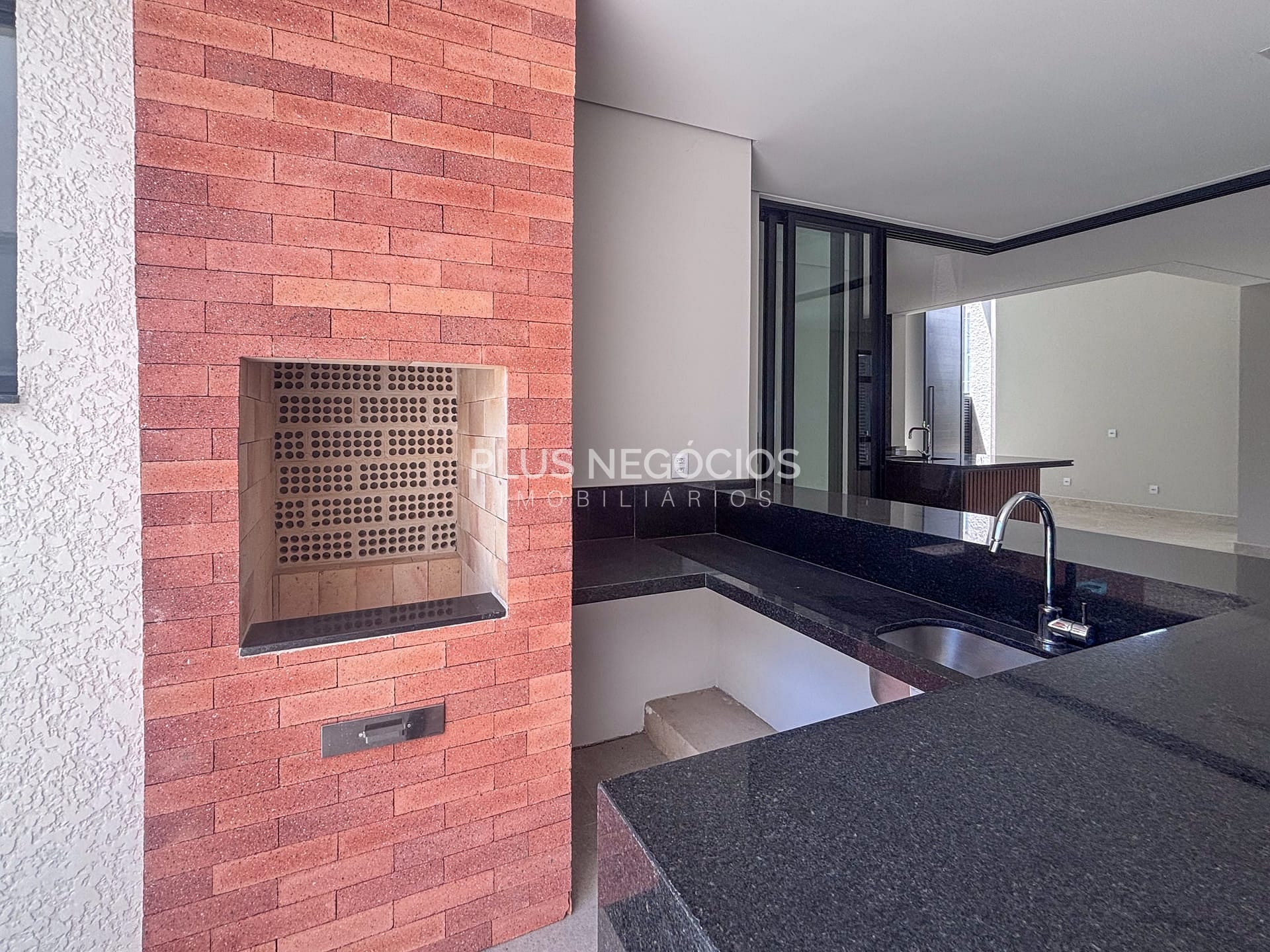 Casa à venda com 3 quartos, 180m² - Foto 25