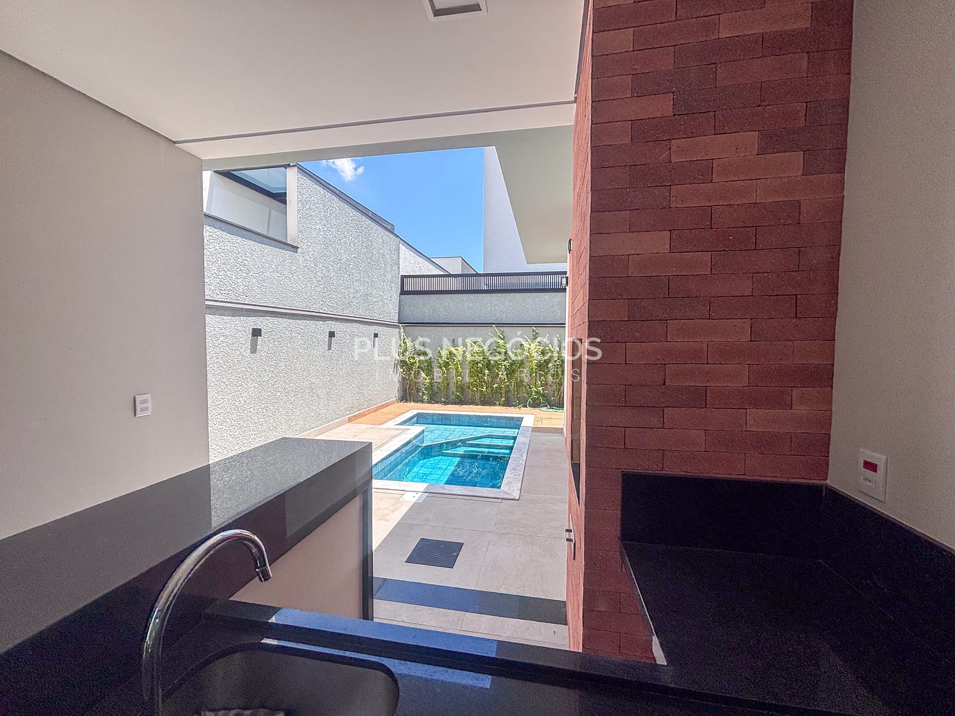 Casa à venda com 3 quartos, 180m² - Foto 27
