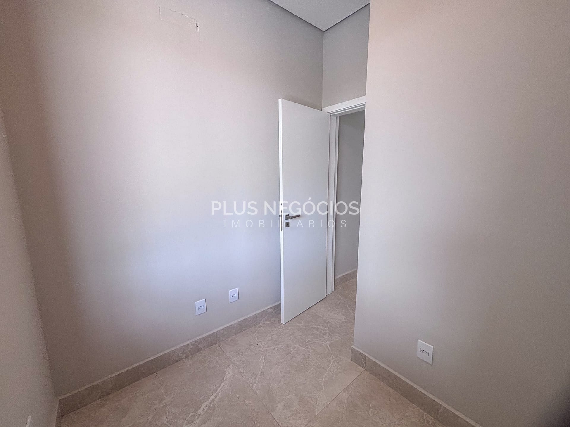 Casa à venda com 3 quartos, 180m² - Foto 39