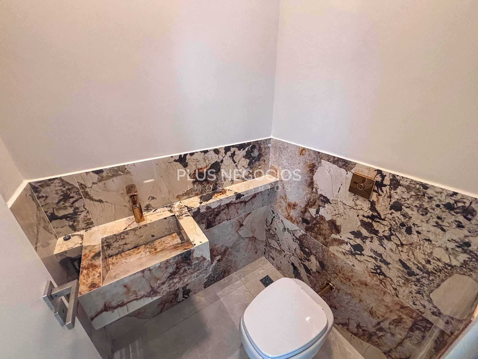 Casa à venda com 3 quartos, 180m² - Foto 41