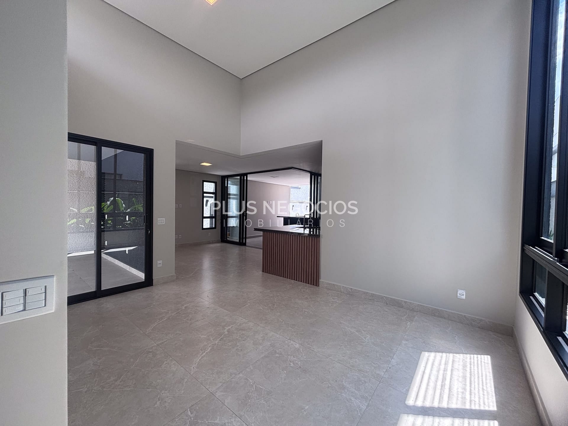 Casa à venda com 3 quartos, 180m² - Foto 43