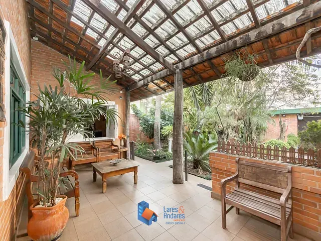 Casa com 440m² 4 quartos e 3 banheiros, à venda, no bairro Vila Guarani (Z Sul) em São Paulo