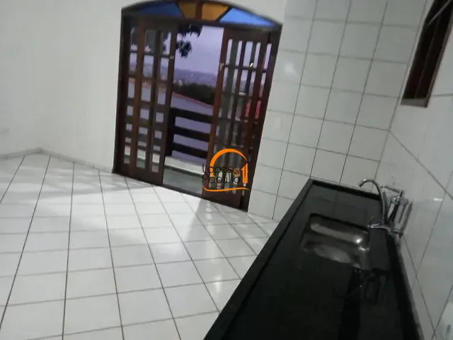 Casa com 670m² 3 quartos e 5 banheiros, para alugar, no bairro Jardim Paulista em Atibaia