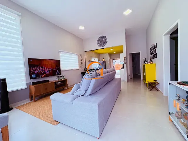Casa com 360m² 3 quartos e 2 banheiros, à venda, no bairro Guaxinduva em Bom Jesus dos Perdões