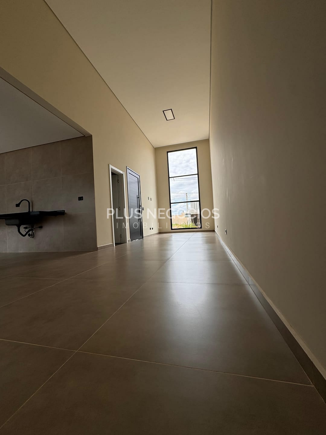 Casa à venda com 3 quartos, 130m² - Foto 3