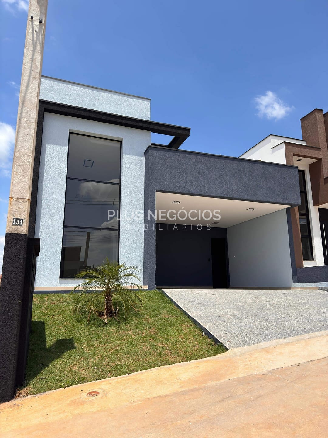 Casa à venda com 3 quartos, 130m² - Foto 2