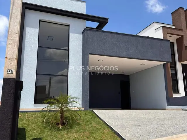 Casa com 200m² 3 quartos e 2 banheiros, à venda, no bairro Wanel Ville em Sorocaba