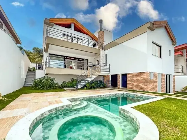 Casa com 505m² 4 quartos e 5 banheiros, à venda, no bairro Condomínio Residencial Alphaville II em São José dos Campos