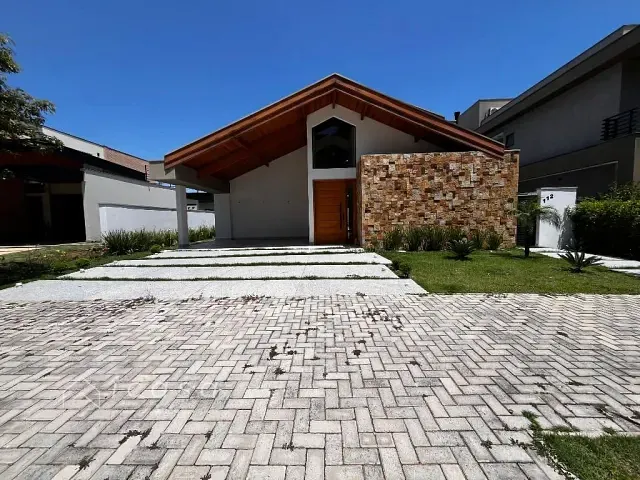 Casa com 505m² 4 quartos e 5 banheiros, à venda, no bairro Condomínio Residencial Alphaville II em São José dos Campos