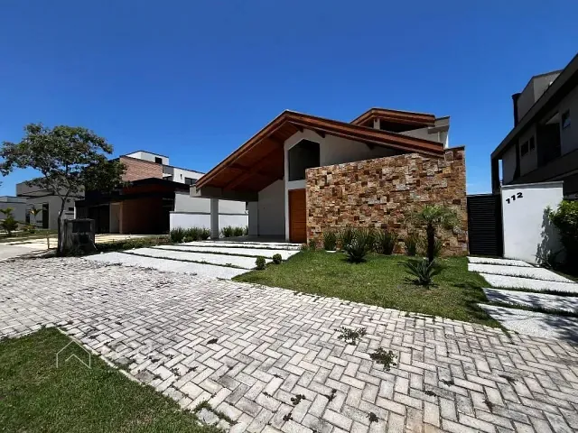Casa com 505m² 4 quartos e 5 banheiros, à venda, no bairro Condomínio Residencial Alphaville II em São José dos Campos