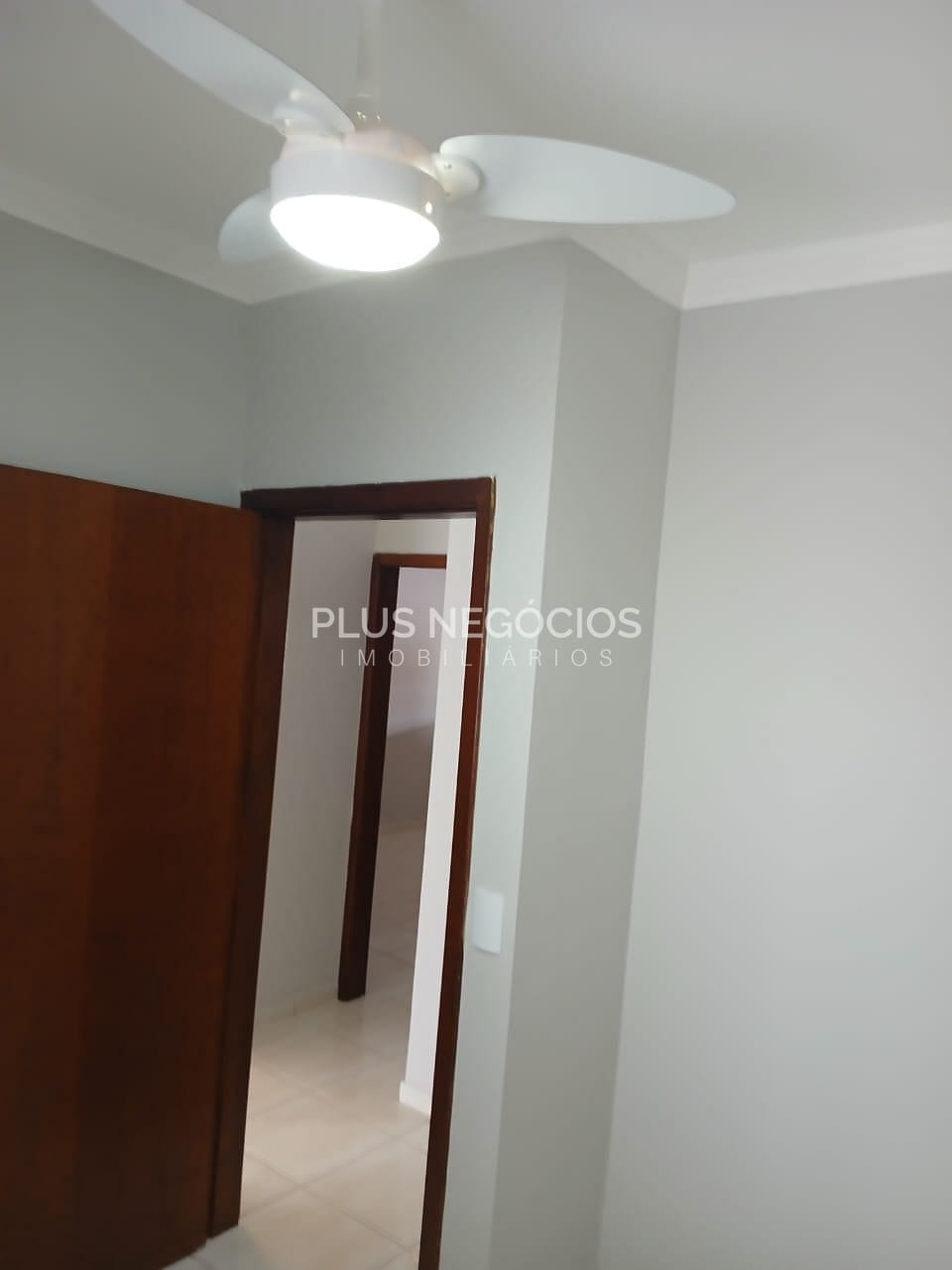 Casa à venda com 3 quartos, 111m² - Foto 33