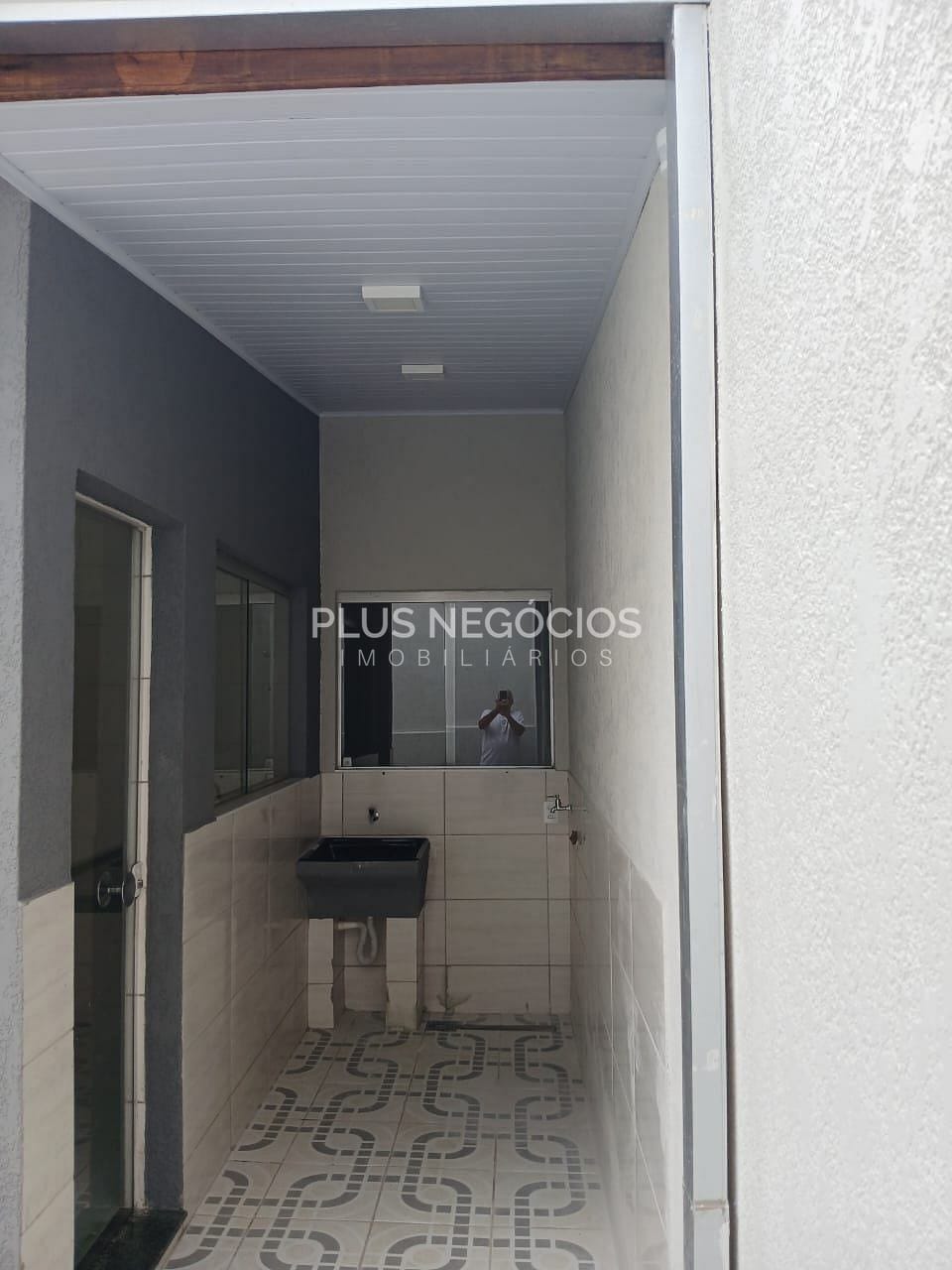 Casa à venda com 3 quartos, 111m² - Foto 11