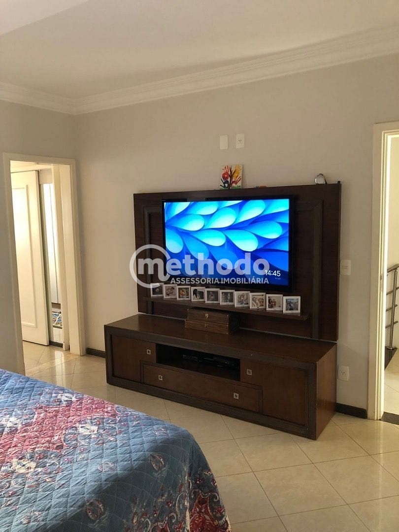 Casa, 4 quartos, 253 m² - Foto 31