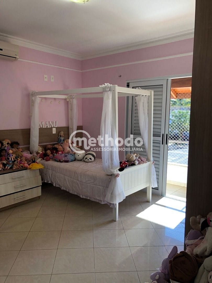 Casa, 4 quartos, 253 m² - Foto 41