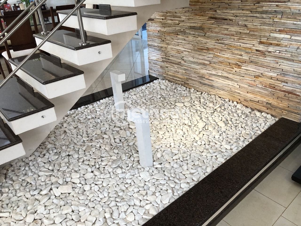 Casa, 4 quartos, 253 m² - Foto 9