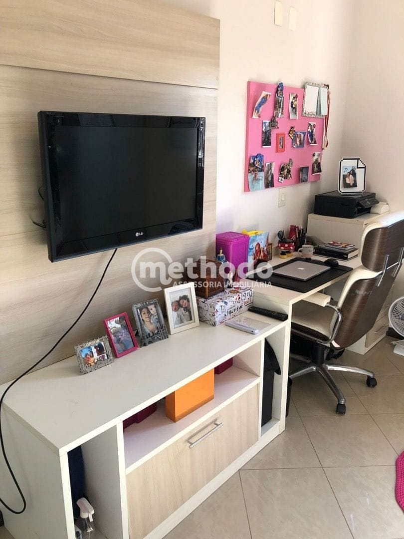 Casa, 4 quartos, 253 m² - Foto 45