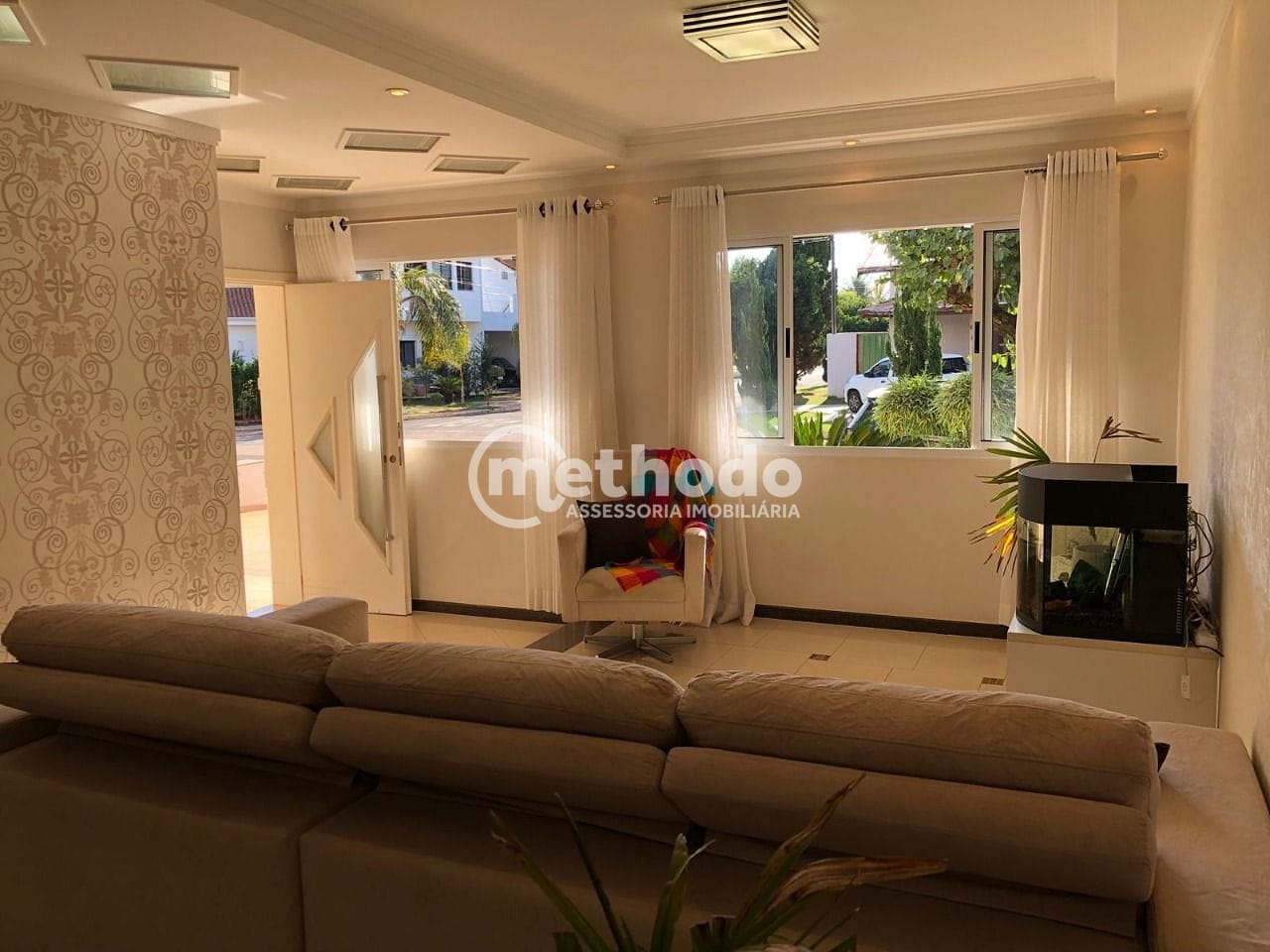 Casa, 4 quartos, 253 m² - Foto 4