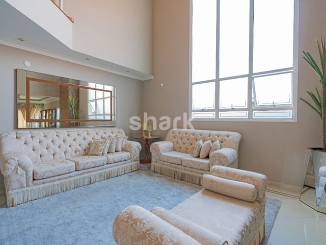 Casa com 378m² 4 quartos e 5 banheiros, à venda, no bairro Alphaville em Santana de Parnaíba