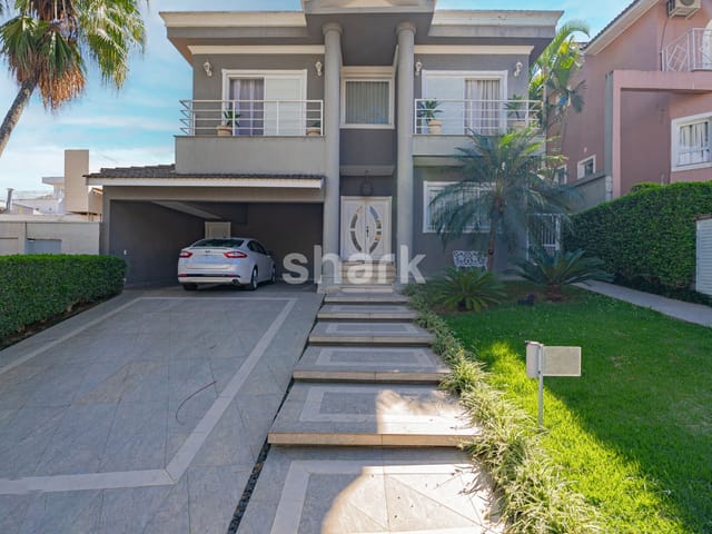 Casa com 378m² 4 quartos e 5 banheiros, à venda, no bairro Alphaville em Santana de Parnaíba