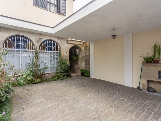 Foto do Casa - Casa para venda em Parque Jabaquara com 4 quartos, sendo 2 suítes , 200m² | Lares e Andares Imóveis