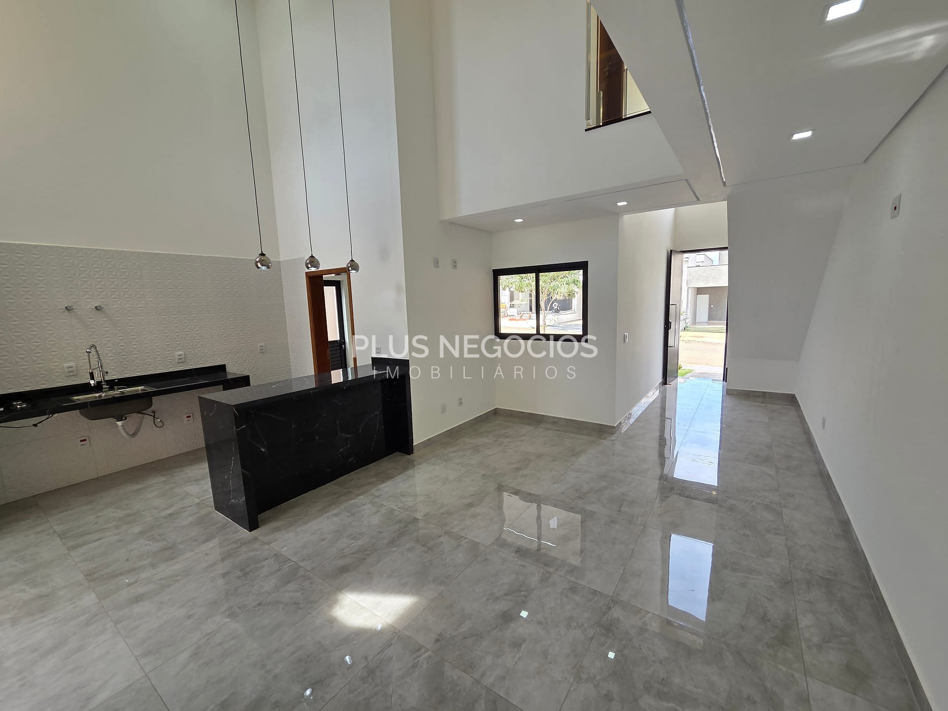 Casa à venda com 3 quartos, 181m² - Foto 8