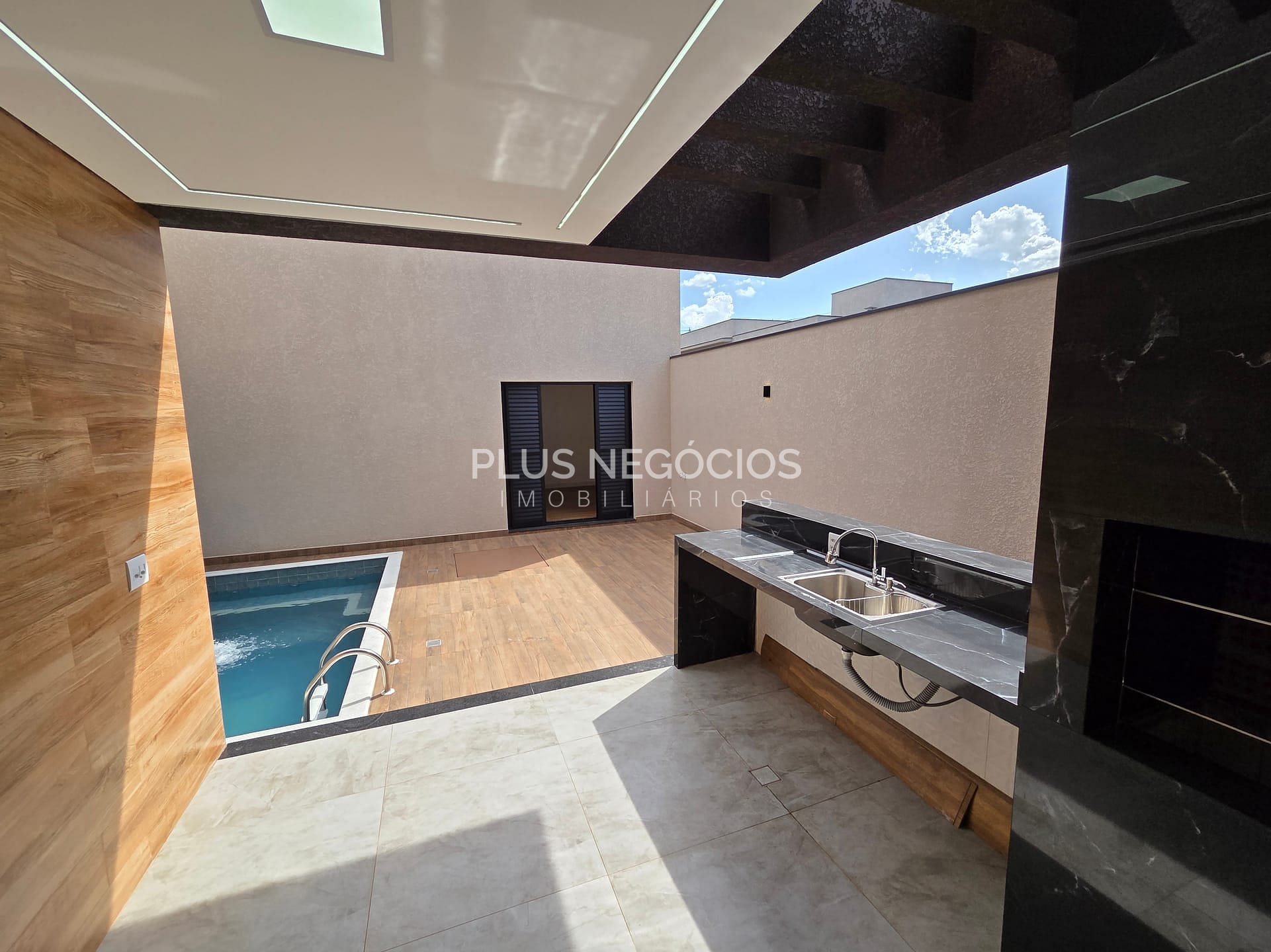 Casa à venda com 3 quartos, 181m² - Foto 19