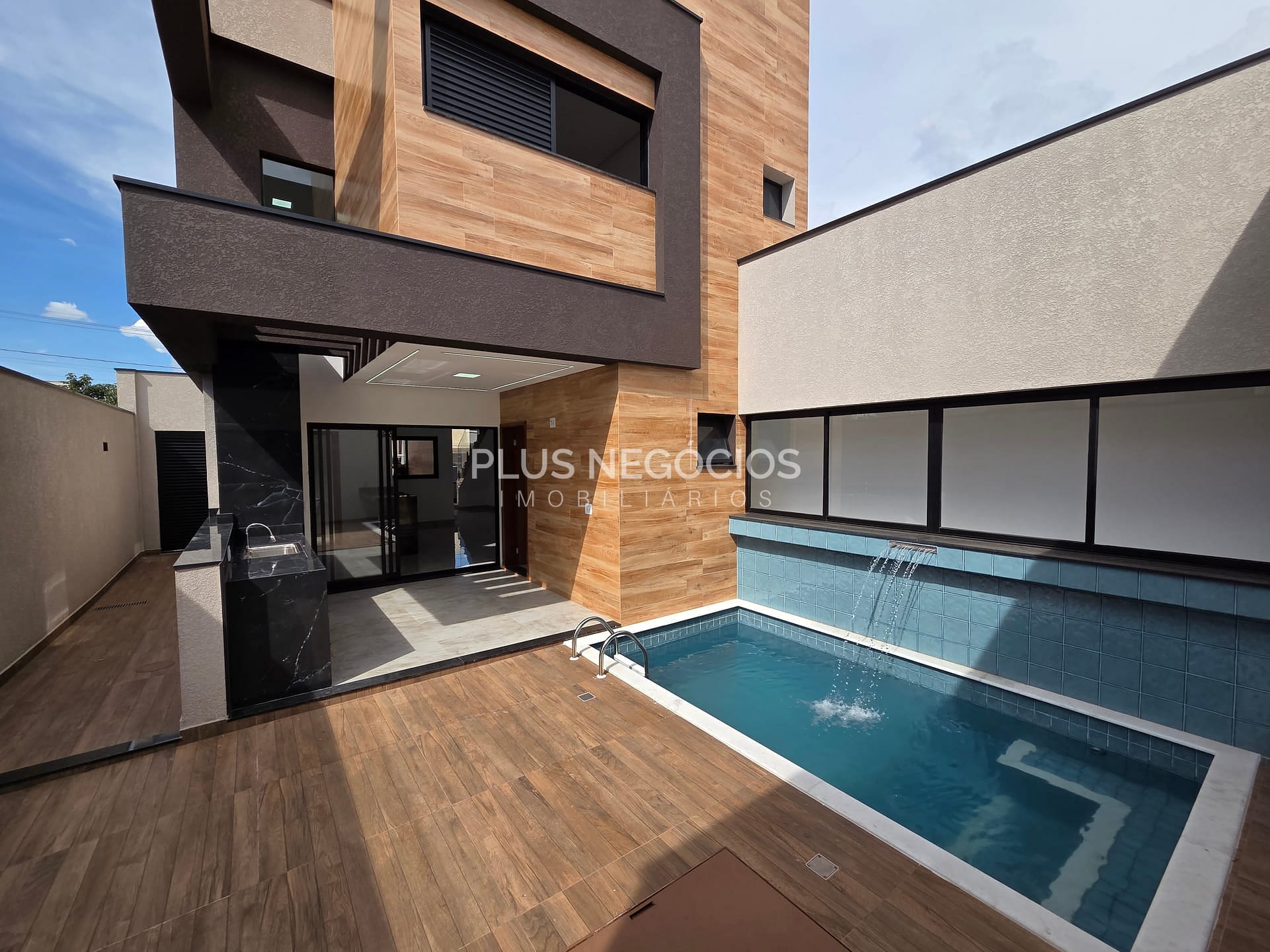 Casa à venda com 3 quartos, 181m² - Foto 53