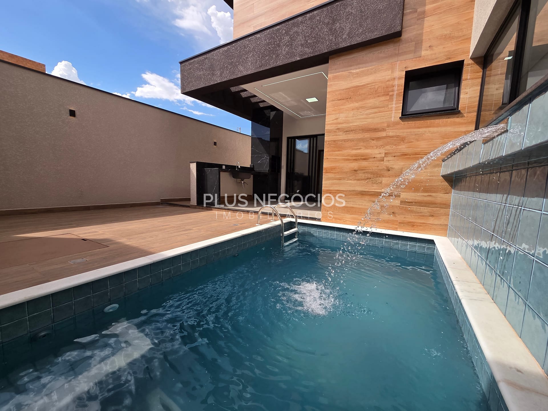 Casa à venda com 3 quartos, 181m² - Foto 16