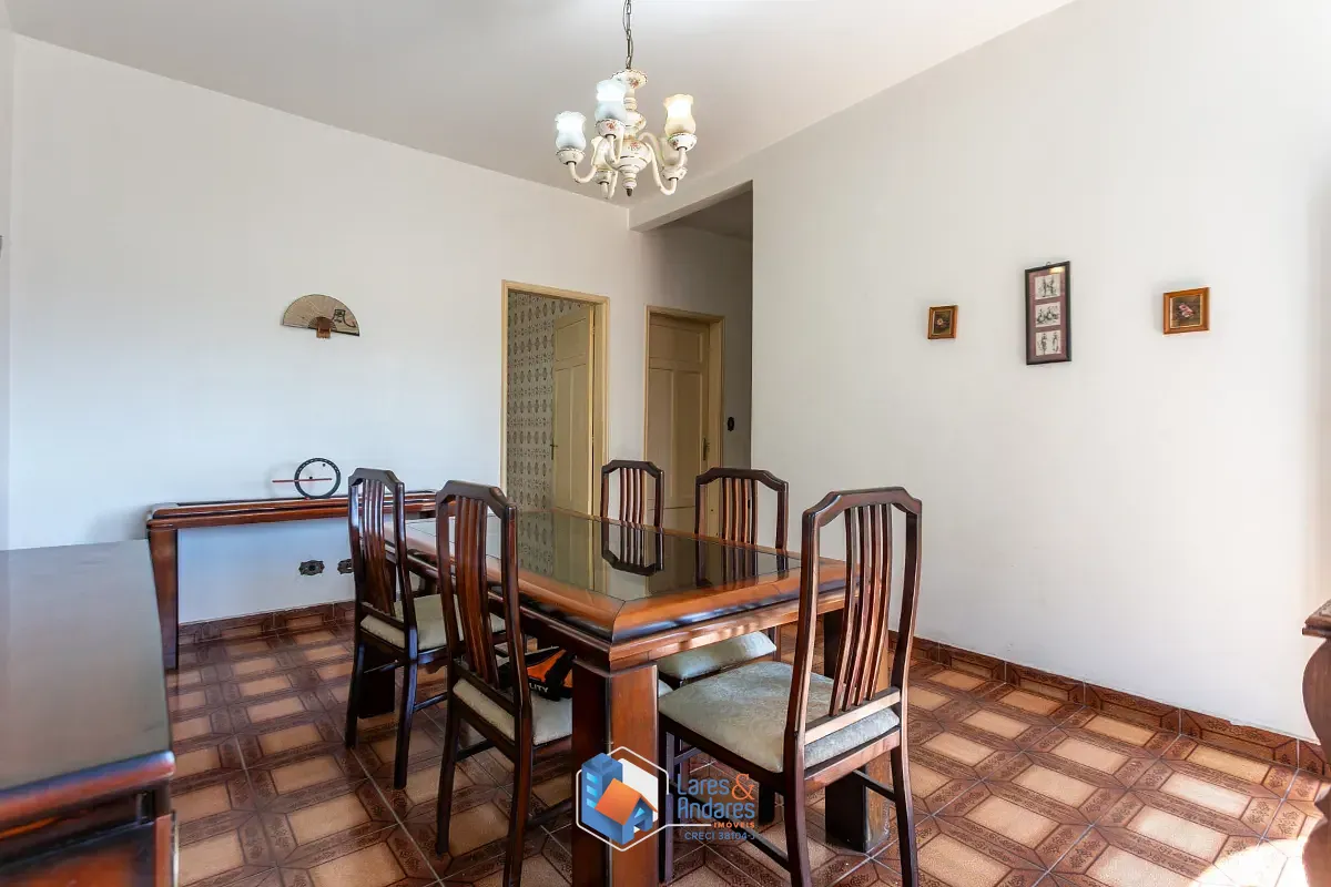 Casa, 3 quartos, 217 m² - Foto 1