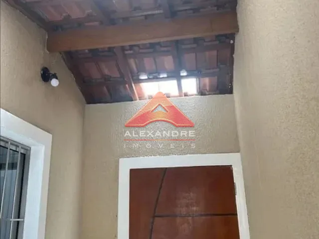 Casa com 125m² 3 quartos e 2 banheiros, à venda, no bairro Jardim das Indústrias em São José dos Campos