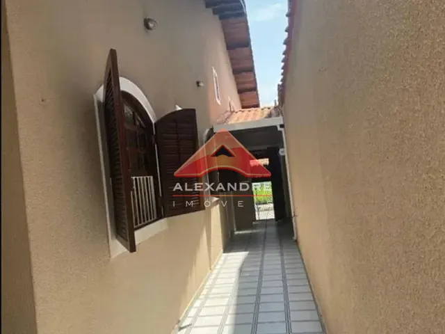 Casa com 125m² 3 quartos e 2 banheiros, à venda, no bairro Jardim das Indústrias em São José dos Campos