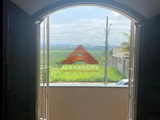 Casa com 125m² 3 quartos e 2 banheiros, à venda, no bairro Jardim das Indústrias em São José dos Campos