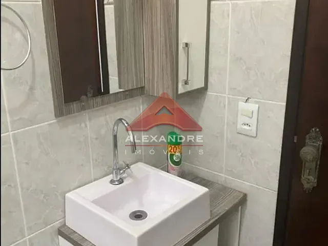 Casa com 125m² 3 quartos e 2 banheiros, à venda, no bairro Jardim das Indústrias em São José dos Campos