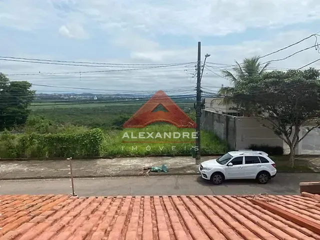 Casa com 125m² 3 quartos e 2 banheiros, à venda, no bairro Jardim das Indústrias em São José dos Campos