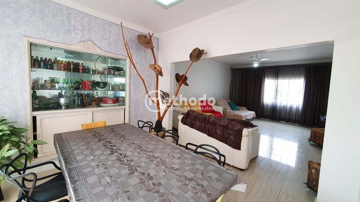 Casa, 3 quartos, 287 m² - Foto 1