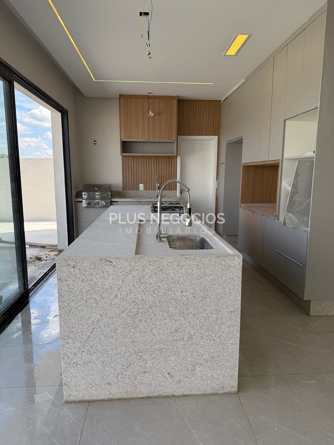 Casa, 4 quartos, 248 m² - Foto 10