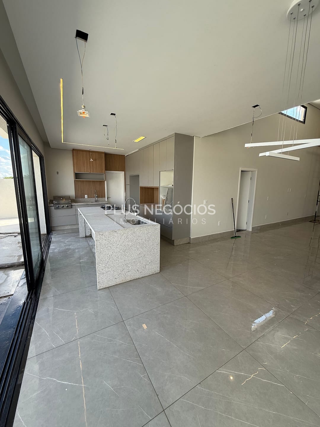 Casa, 4 quartos, 248 m² - Foto 12