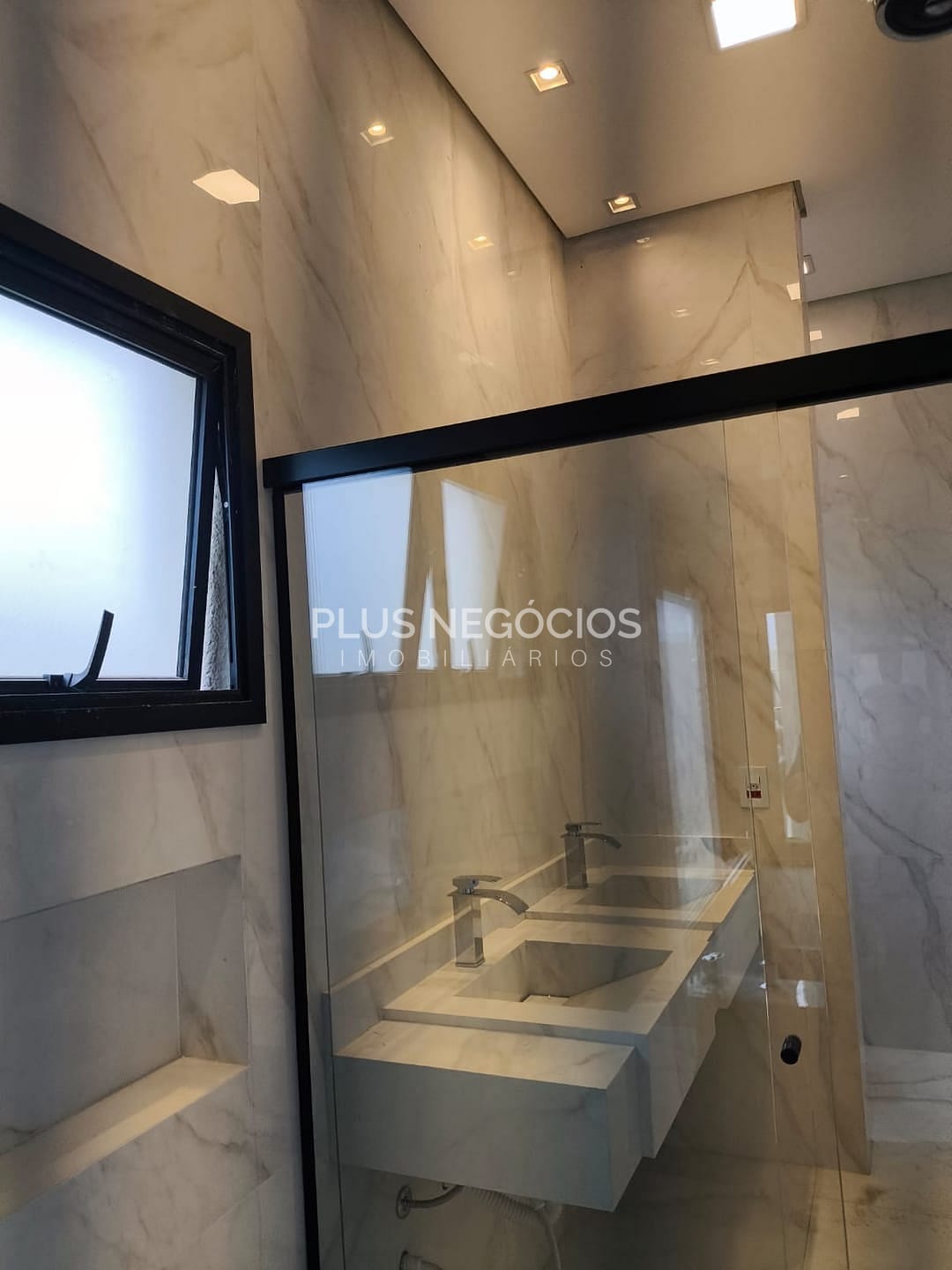 Casa, 4 quartos, 248 m² - Foto 29