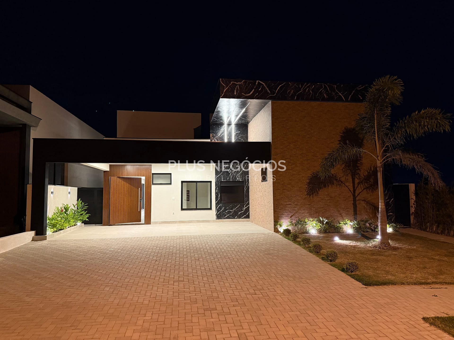 Casa, 4 quartos, 248 m² - Foto 41