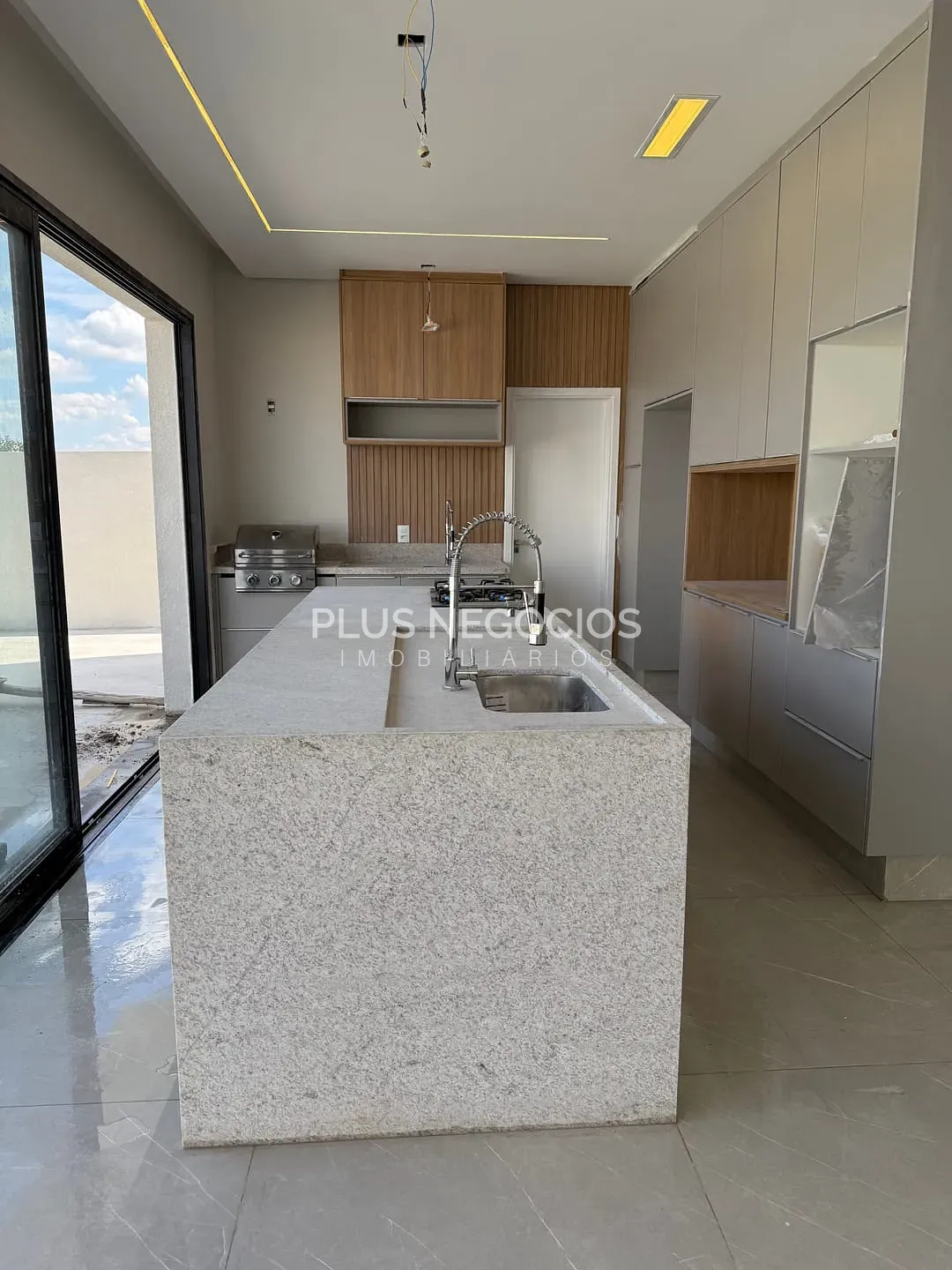 Casa, 4 quartos, 248 m² - Foto 10