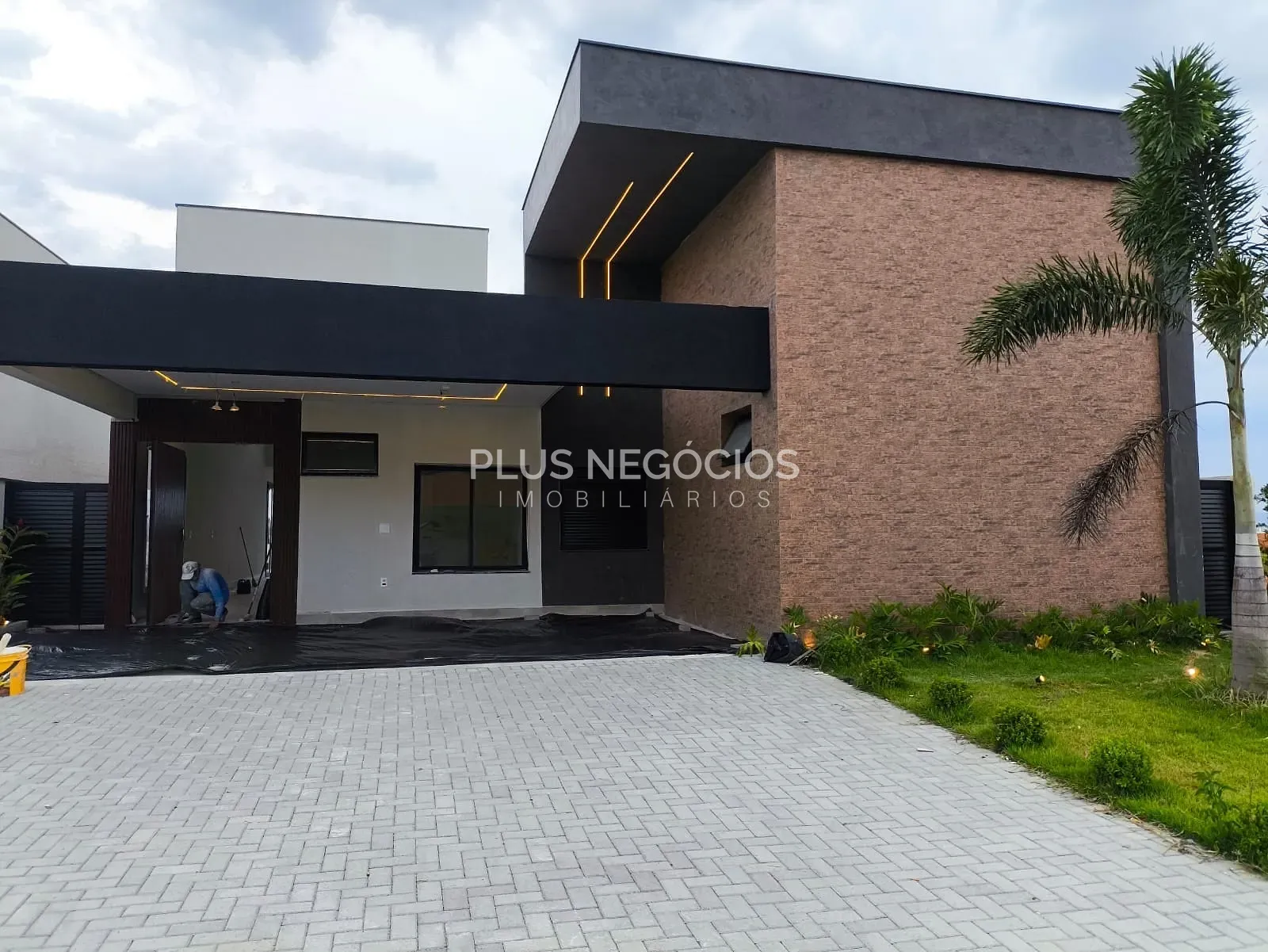 Casa, 4 quartos, 248 m² - Foto 2