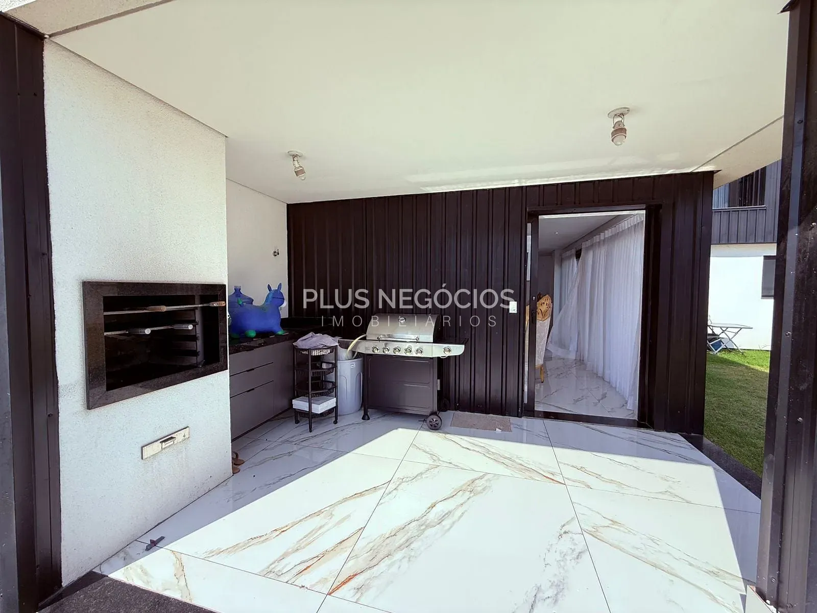 Sobrado, 3 quartos, 248 m² - Foto 12
