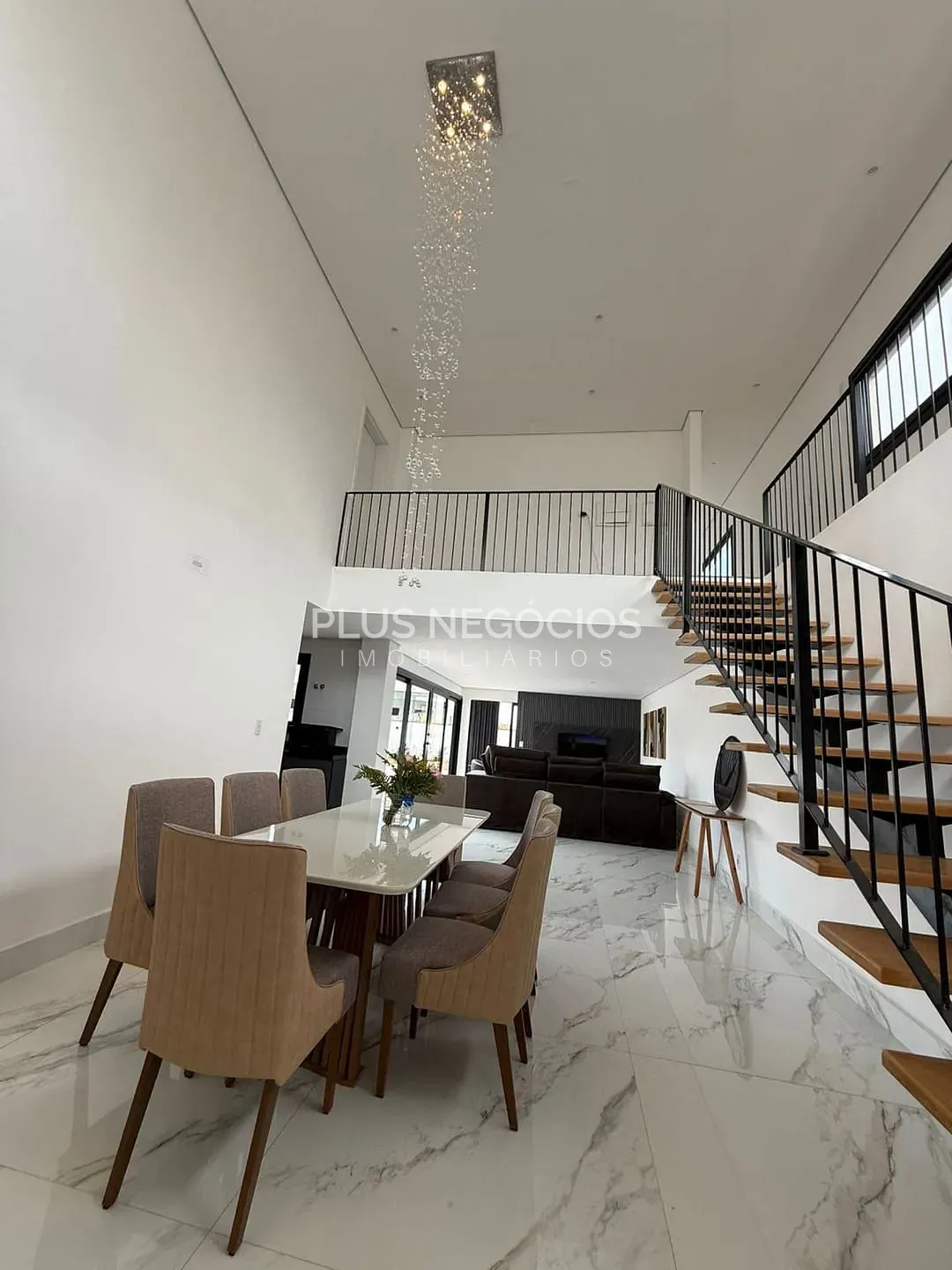 Sobrado, 3 quartos, 248 m² - Foto 7