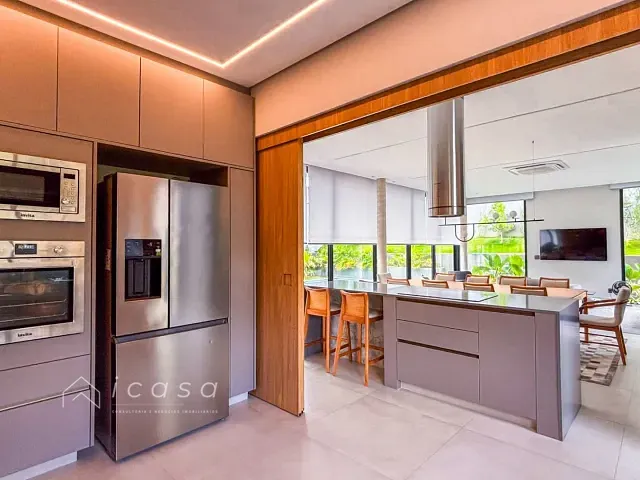 Casa com 515m² 5 quartos e 7 banheiros, à venda, no bairro Condomínio Residencial Alphaville I em São José dos Campos