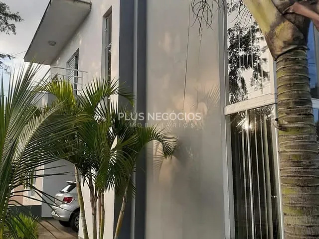 Casa com 285m² 4 quartos e 4 banheiros, para alugar, no bairro Vila Nova Sorocaba em Sorocaba