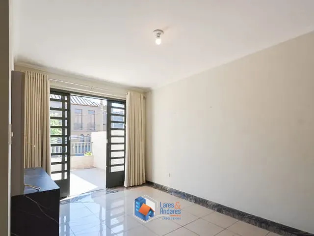 Casa com 185m² 3 quartos e 4 banheiros, à venda, no bairro Vila Monumento em São Paulo