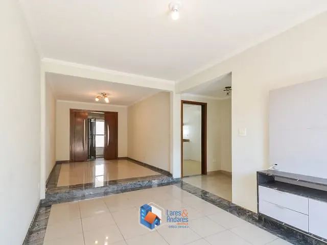 Casa com 185m² 3 quartos e 4 banheiros, à venda, no bairro Vila Monumento em São Paulo